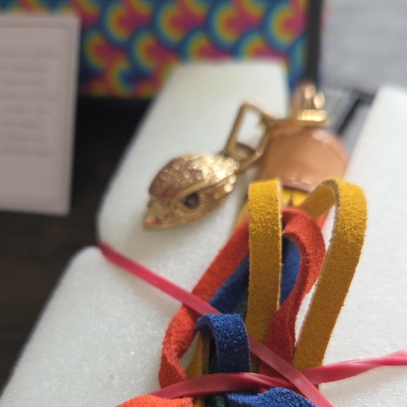 Kurt Geiger Multicolor Tassel Bag Charm/Keyring w/ Gold Hardware & Eagle Head - Picture 3 of 3